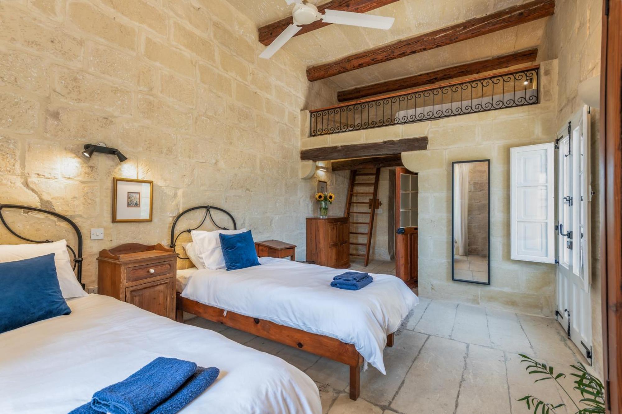 Gozo Escape Vila Għasri Exterior foto