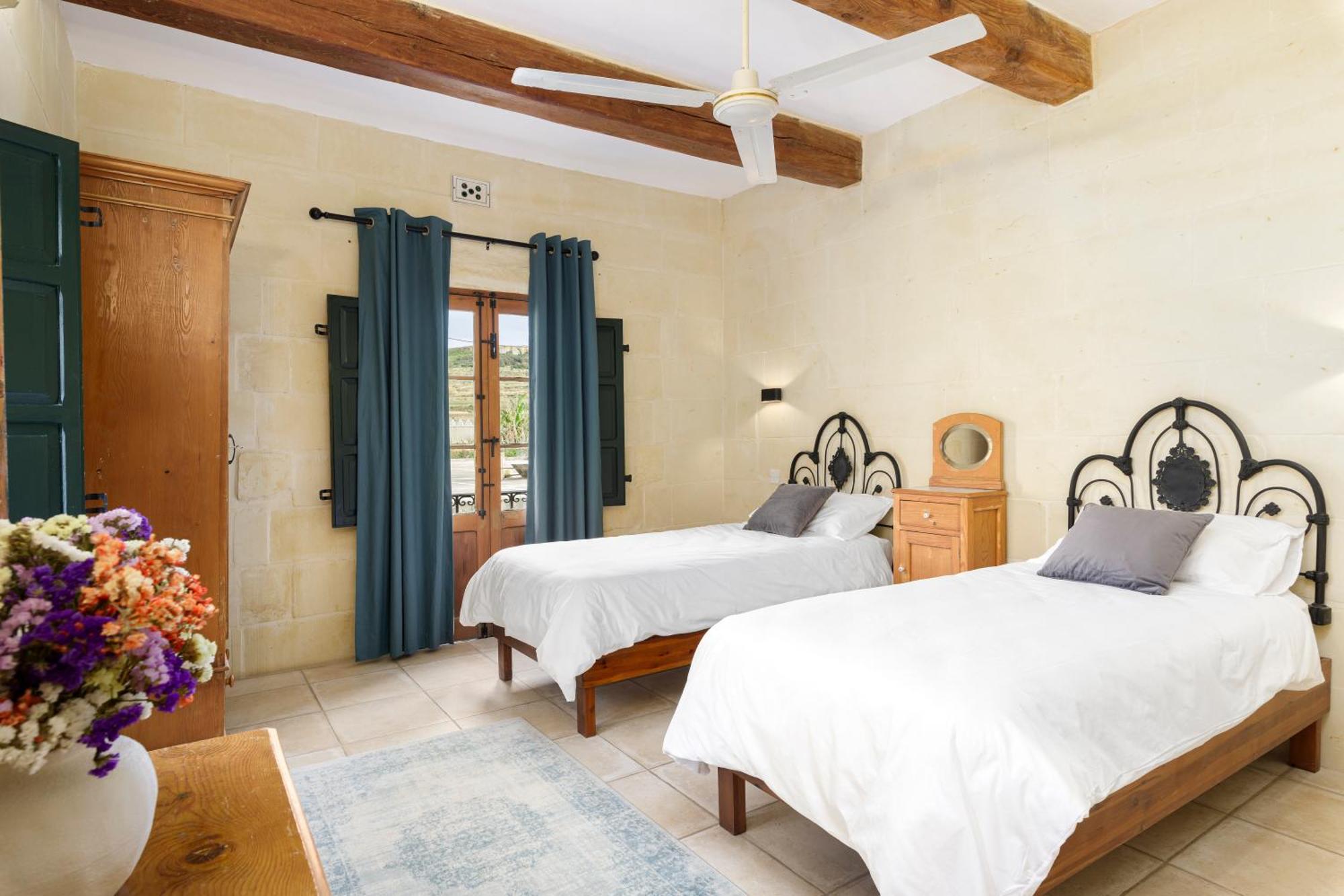 Gozo Escape Vila Għasri Exterior foto